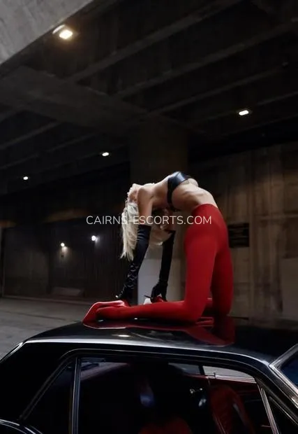 Cairns escorts Cristina — 2