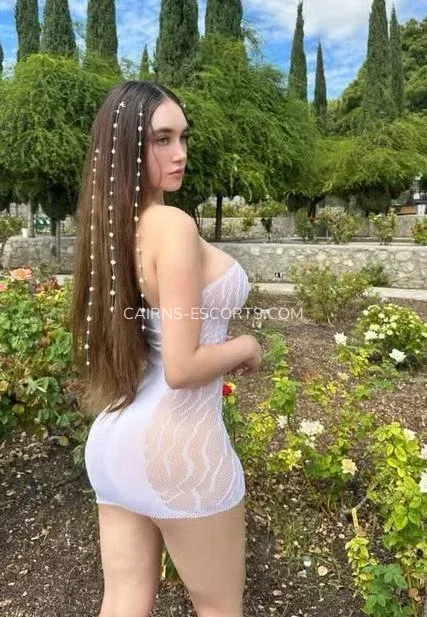 Cairns escorts Laura — 3