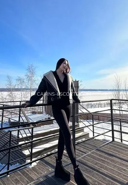 Cairns escorts Summer — 7