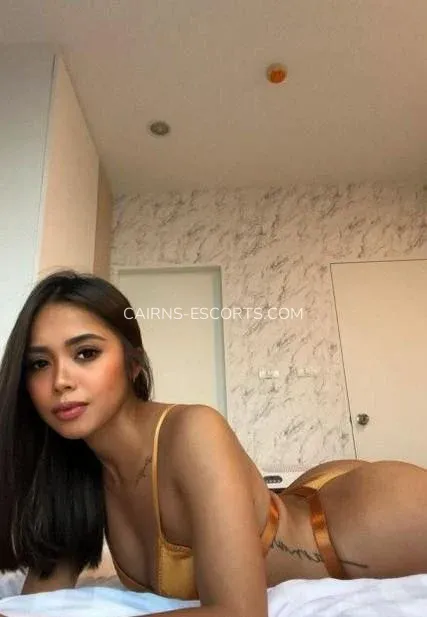 Cairns escorts Paris — 1