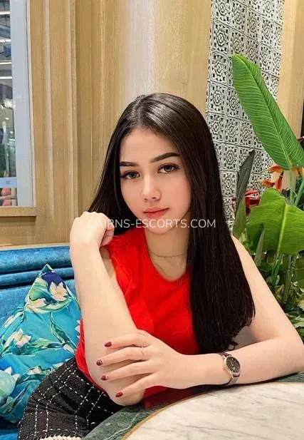 Cairns escorts Berit — 3