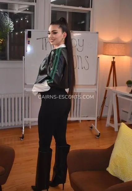 Cairns escorts Zoey — 2