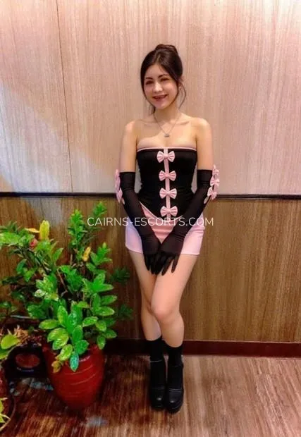 Cairns escorts Cinta — 2
