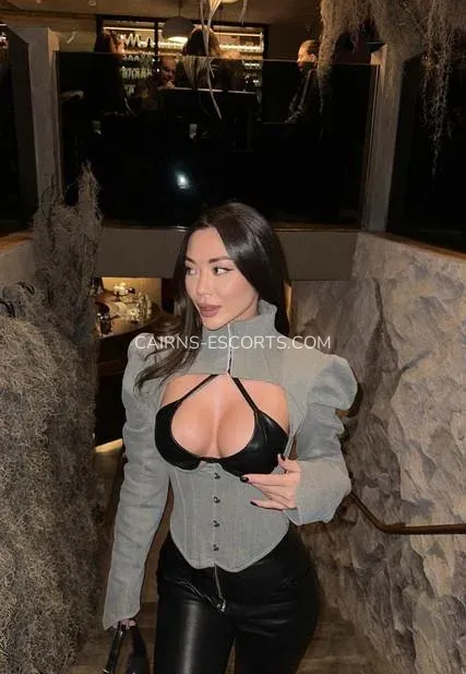 Cairns escorts Esmeralda — 5