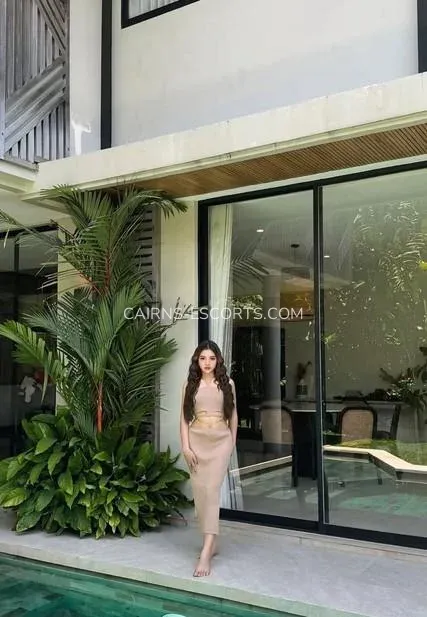 Cairns escorts Irene — 4