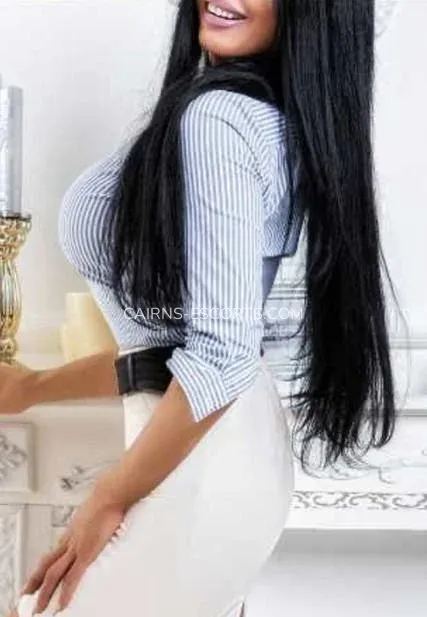 Cairns escorts Clorinda — 4