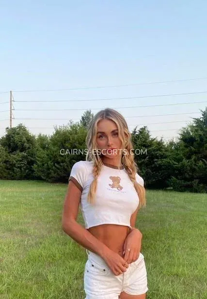 Cairns escorts Kylie — 1