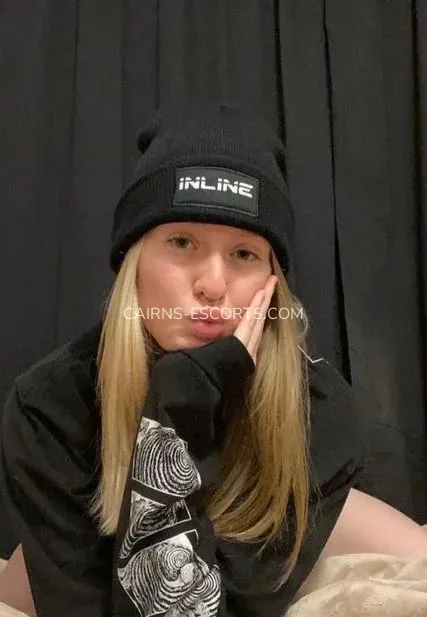 Cairns escorts Gianna — 3