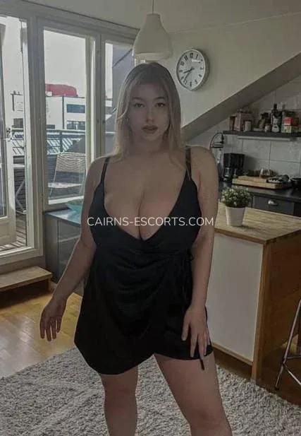 Cairns escorts Amarinda — 4