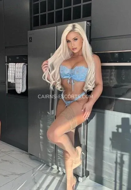 Cairns escorts Amanda — 8