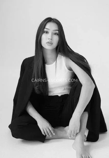 Cairns escorts Maj — 5