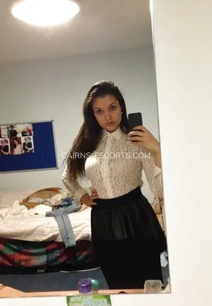 Cairns escorts Ellinor — 4