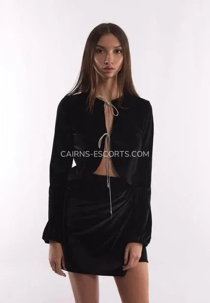 Cairns escorts Michelle — 5