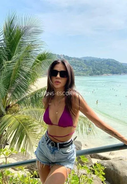 Cairns escorts Eva — 5