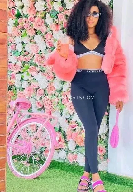 Cairns escorts Madelyn — 3