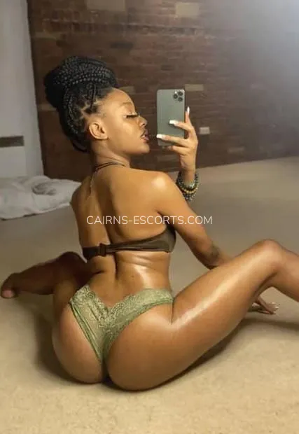 Cairns escorts Pia — 2