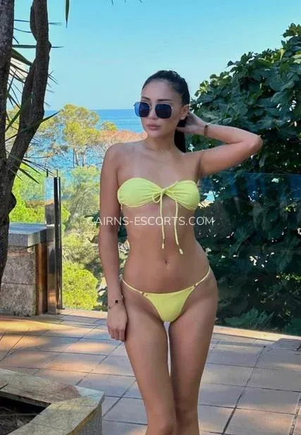 Cairns escorts Jenny — 8
