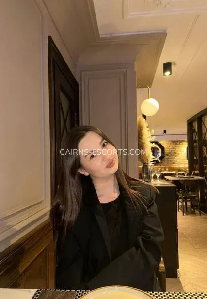 Cairns escorts Ingeborg — 3